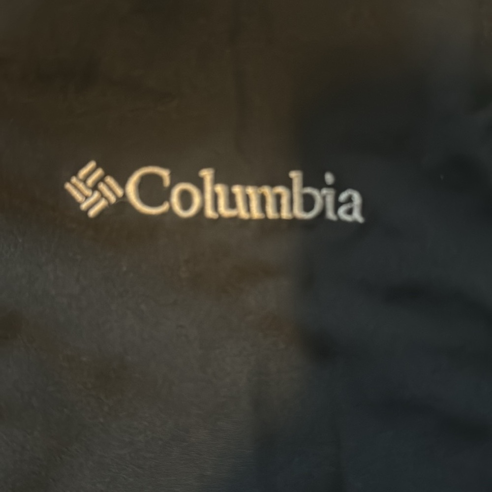 Columbia Girls youth size medium black 
Coat - Picture 4 of 4